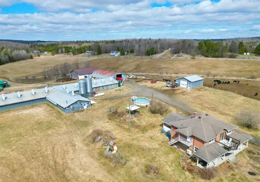 Farm for Sale - 526 Route 249, Windsor, J1S 0E8
