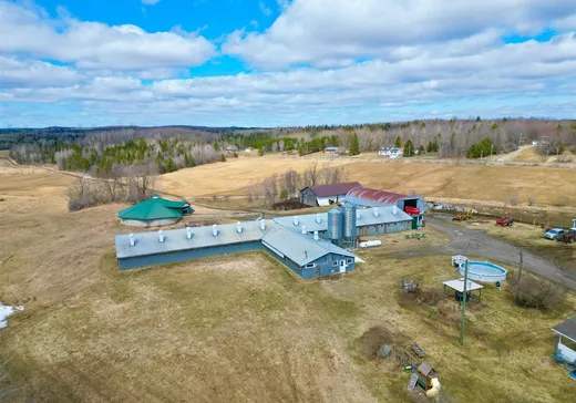 Farm for Sale - 526 Route 249, Windsor, J1S 0E8