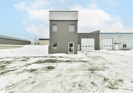 Commercial Condo for sale - 168 Rue Joseph-Robertson, Les Nations, J1L2W7