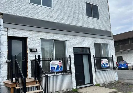 Propriété commerciale à vendre - 3222 Grande Allée, St-Hubert, J4T 2S5