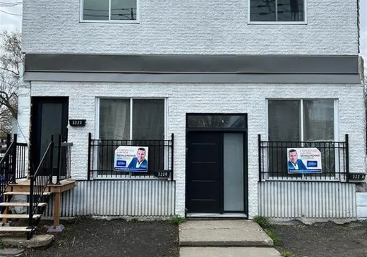 Propriété commerciale à vendre - 3222 Grande Allée, St-Hubert, J4T 2S5