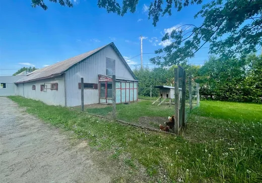 Propriété commerciale à vendre - 9905Z Boul. St-Jean, Trois-Rivières, G9A 5E1
