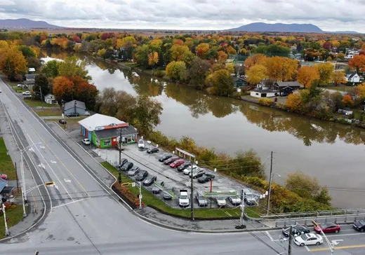 Commercial Property for sale - 4720 Rue St-Pierre O., Saint-Hyacinthe, J2T5G9