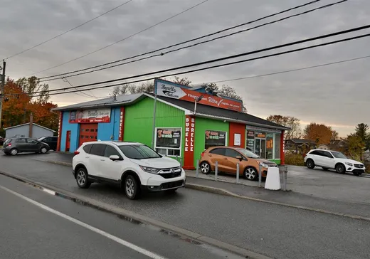 Propriété commerciale à vendre - 4720 Rue St-Pierre O., Saint-Hyacinthe, J2T 5G9
