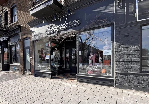 Propriété commerciale à vendre - 366 Rue Principale O., Magog, J1X2A9
