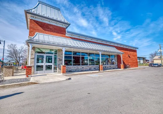 Commercial Property for Sale - 153-155 Boul. Ste-Anne, Sainte-Anne-des-Plaines, J5N 3L1