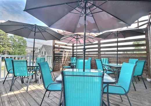 Propriété commerciale à vendre - 109 Rue St-Charles, Trois-Pistoles, G0L 3S0