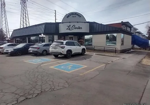 Commercial Property for Sale - 319 Boul. Cartier O., Laval (Laval-des-Rapides), H7N 2J4