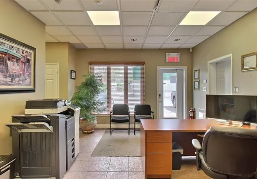 Commercial Property for Sale - 9 Rue Dubo, Victoriaville, G6P 6V3