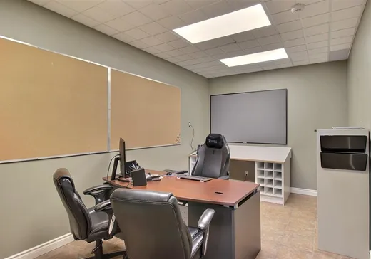 Commercial Property for Sale - 9 Rue Dubo, Victoriaville, G6P 6V3