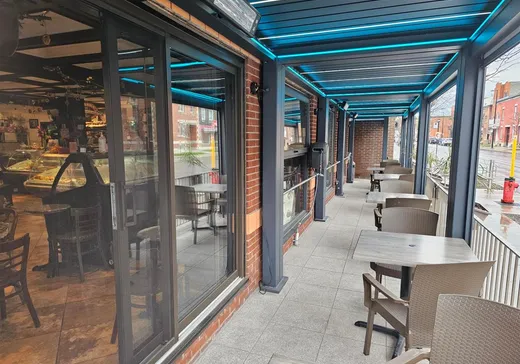 Commercial Property for Sale - 2541 Rue Ontario E., Montreal (Plateau-Mont-Royal), H2K 1W5