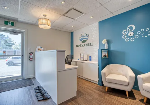 Propriété commerciale à vendre - 2 Rue Adhémar-Cusson, Bedford, J0J 1A0