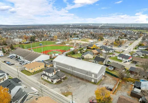Propriété commerciale à vendre - 2351-2355 Rue de la Faune, Saint-Emile, G3E 1K8