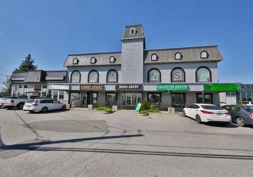 Propriété commerciale à vendre - 5700 Rue Martineau O., Saint-Hyacinthe, J2R1T6