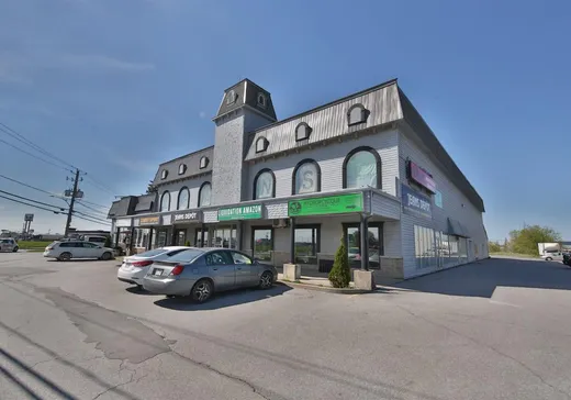 Propriété commerciale à vendre - 5700 Rue Martineau O., Saint-Hyacinthe, J2R 1T6