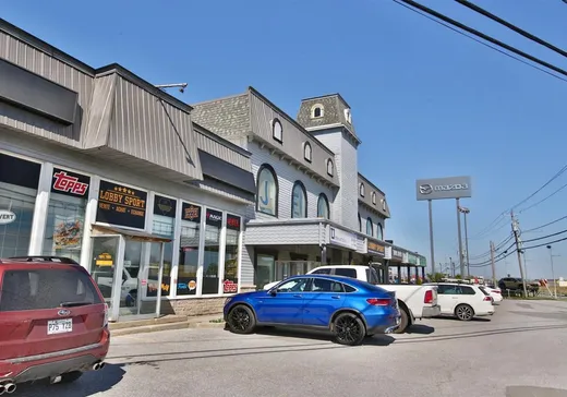 Propriété commerciale à vendre - 5700 Rue Martineau O., Saint-Hyacinthe, J2R 1T6