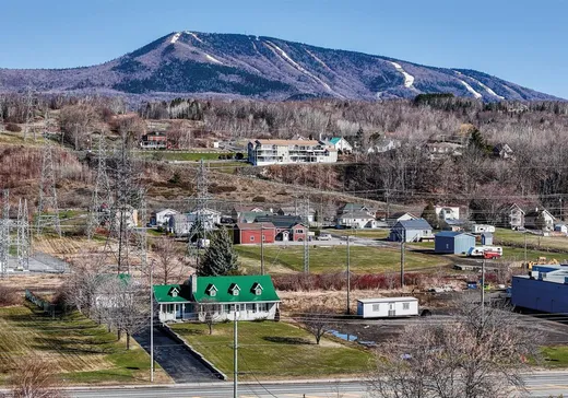 Propriété commerciale à vendre - 10801Z Boul. Ste-Anne, Sainte-Anne-de-Beaupré, G0A3C0