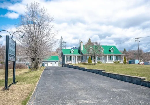 Propriété commerciale à vendre - 10801Z Boul. Ste-Anne, Sainte-Anne-de-Beaupré, G0A 3C0