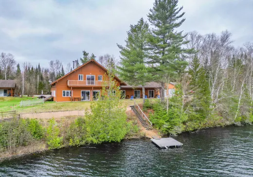 Commercial Property for sale - 19 Ch. de la Presqu'île, Lac-Saguay, J0W1L0
