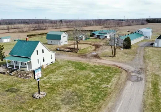 Ferme à vendre - 252 6e Rang, st-rosaire, G0Z 1K0