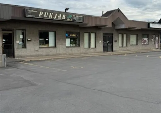 Propriété commerciale à vendre - 9000-9010 Boul. Newman, Montréal (LaSalle), H8R1Y8