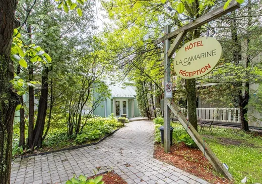 Propriété commerciale à vendre - 10947 Boul. Ste-Anne, Beaupré, G0A 1E0