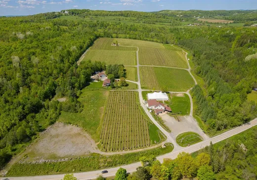 Commercial Property for Sale - 680-695 Ch. du Sanctuaire, Sherbrooke, J1H 0E1