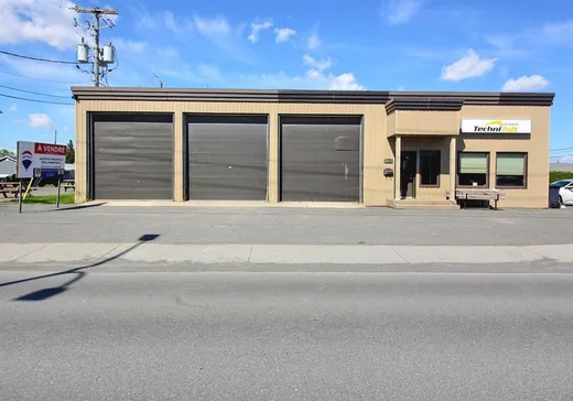 Propriété commerciale à vendre - 4530 Boul. St-Joseph, Drummondville, J2A 1B2
