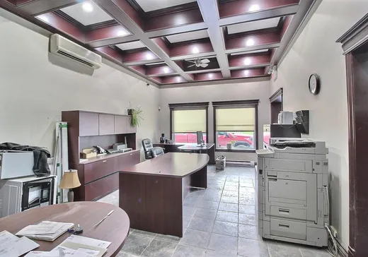 Propriété commerciale à vendre - 4530 Boul. St-Joseph, Drummondville, J2A 1B2
