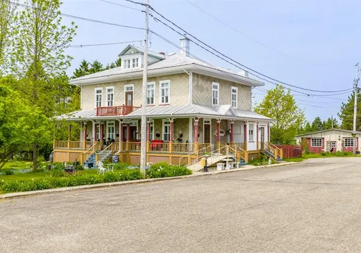 Propriété commerciale à vendre - 58 Ch. Taché E., L'Islet, G0R 3R0