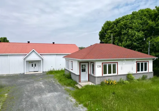 Commercial Property for Sale - 136 Rue Miquelon, Sainte-camille, J0A 1G0