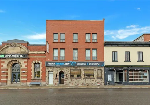 Propriété commerciale à vendre - 2747-2751 Rue Notre-Dame O., Montréal (Ouest), H3J1N9