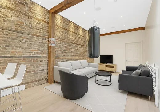 Propriété commerciale à vendre - 2747-2751 Rue Notre-Dame O., Montréal (Ouest), H3J 1N9