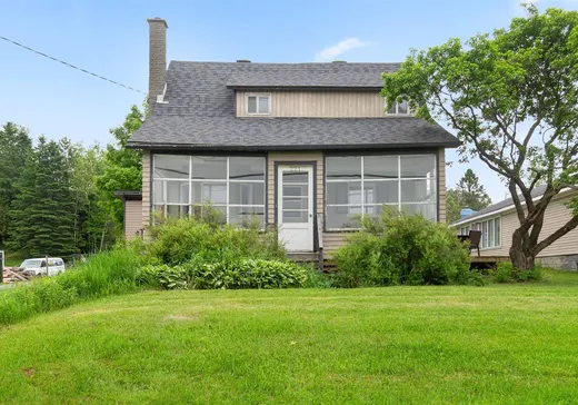 Propriété commerciale à vendre - 221Z Rue Angus S., East Angus, J0B 1R0