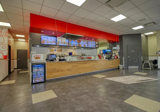 Propriété commerciale à vendre - 635 Av. Larivière, Rouyn-Noranda, J9X 4J8