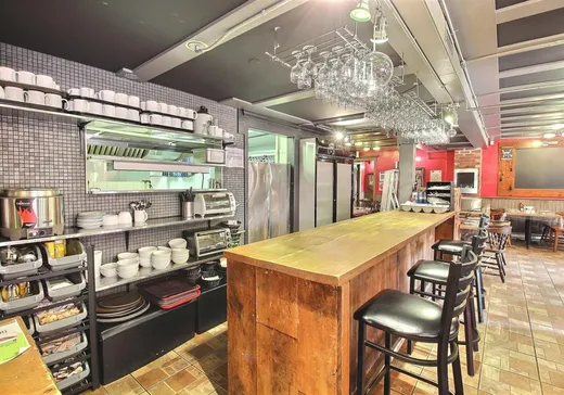 Propriété commerciale à vendre - 5 Rue St-Joseph, Warwick, J0A 1M0