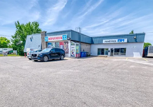 Commercial Property for sale - 2132 Boul. du Curé-Labelle, Saint-Jérôme, J7Y1T2