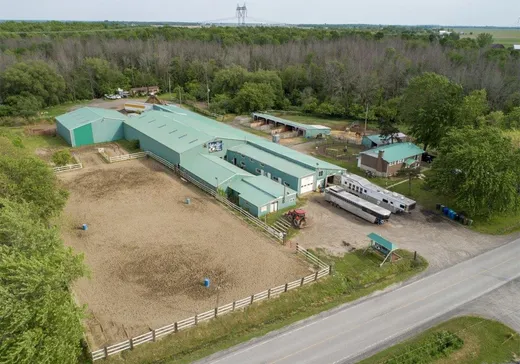 Commercial Property for Sale - 7AZ Rg St-Claude, Saint-Philippe, J0L 2K0