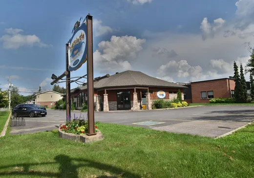 Commercial Property for Sale - 74 Boul. Labbé S., Victoriaville, G6S 1K4