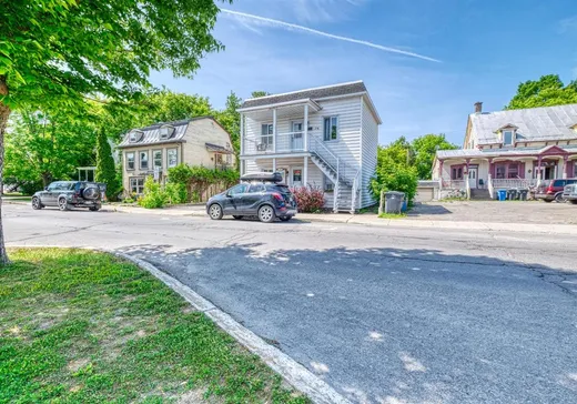 Propriété commerciale à vendre - 32AZ-34Z Rue St-Joseph, Sainte-Thérèse, J7E 3L6