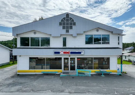 Propriété commerciale à vendre - 76 Av. St-Patrick, St-Joseph-De-Coleraine, G0N1B0