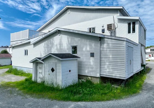 Propriété commerciale à vendre - 76 Av. St-Patrick, St-Joseph-De-Coleraine, G0N 1B0