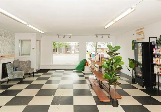 Propriété commerciale à vendre - 751-759 Rue Royale, Amos, J0Y 1Z0