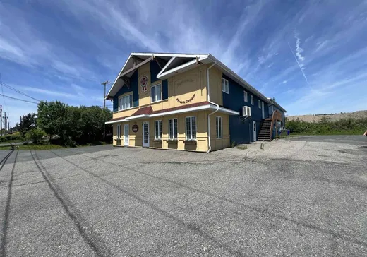 Propriété commerciale à vendre - 1548 Route 277, Lac-Etchemin, G0R 1S0