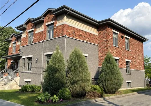 Commercial Property for Sale - 57 Rue St-Jean-Baptiste, Salaberry-de-Valleyfield, J6T 1Z6