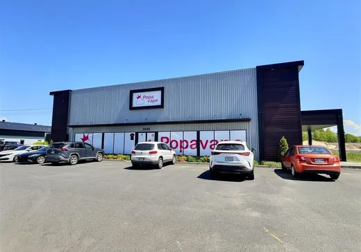 Propriété commerciale à vendre - 2240 Route 122, St-Cyrille-De-Wendover, J1Z1B8