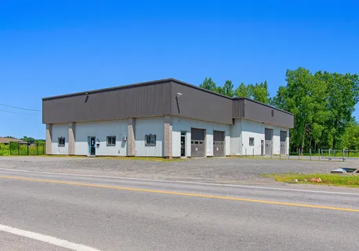 Commercial Property for sale - 800 Rue Dollard, Buckingham, J8L3H3