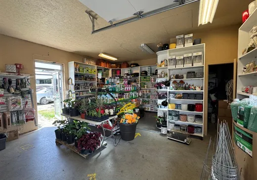 Commercial Property for Sale - 1 Rue Joseph-Gagné, Senneterre, J0Y 2M0