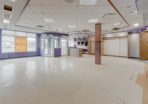 Commercial Property for Sale - 1350 Boul. Bona-Dussault, Saint-Marc-des-Carrières, G0A 4B0
