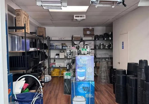 Propriété commerciale à vendre - 5700 Rue Martineau E., App. 109, Saint-Hyacinthe, J2R 1T6